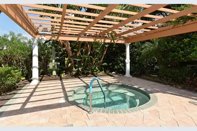 4451 Kariba Lake Terrace, Sarasota, FL 34243 - Photo 37