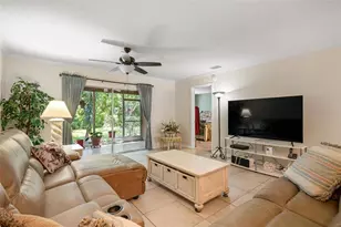 1554 Tallywood Dr, Sarasota, FL 34237 - Photo 11