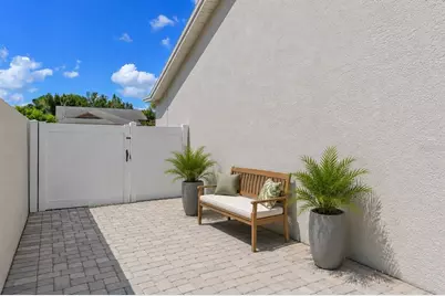 4427 Murfield Drive E, Bradenton, FL 34203 - Photo 19