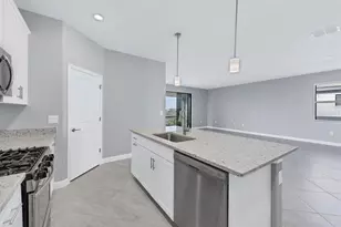 5127 Coral Reef Wy, Bradenton, FL 34211 - Photo 5