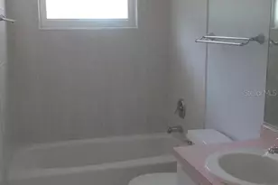 2911 Bentley St, Sarasota, FL 34239 - Photo 5