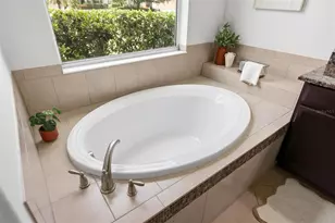 2199 Terracina Dr, Venice, FL 34292 - Photo 33