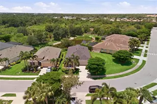 2199 Terracina Dr, Venice, FL 34292 - Photo 11