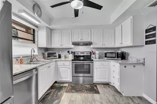 1409 56th St W, Bradenton, FL 34209 - Photo 7