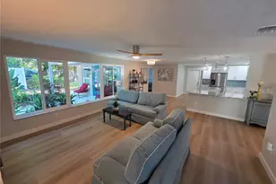 63 Oakwood Dr, Dunedin, FL 34698 - Photo 17