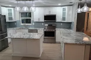 63 Oakwood Dr, Dunedin, FL 34698 - Photo 7