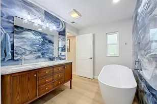 63 Oakwood Dr, Dunedin, FL 34698 - Photo 35