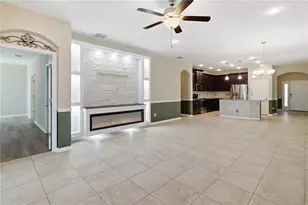 4738 Woods Landing Ln, Tampa, FL 33619 - Photo 27