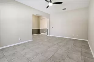 4738 Woods Landing Ln, Tampa, FL 33619 - Photo 21