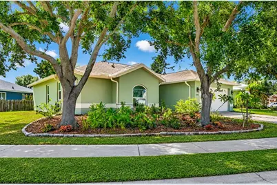 2405 Icecapade Drive, Sarasota, FL 34240 - Photo 3