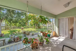 2405 Icecapade Dr, Sarasota, FL 34240 - Photo 41
