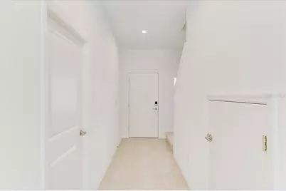 8449 Lunar Skye Street, Sarasota, FL 34241 - Photo 3