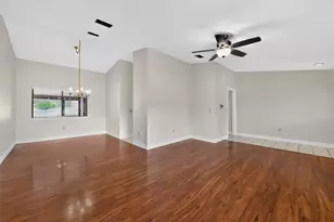 212 68th St NW, Bradenton, FL 34209 - Photo 3