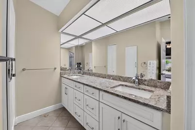 212 68th Street NW, Bradenton, FL 34209 - Photo 9