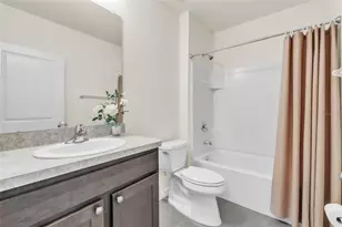 9527 Sunstone Blvd, Thonotosassa, FL 33592 - Photo 17