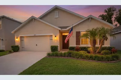 9527 Sunstone Boulevard, Thonotosassa, FL 33592 - Photo 7