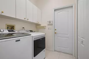 5249 Far Oak Cir, Sarasota, FL 34238 - Photo 11
