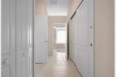5249 Far Oak Circle, Sarasota, FL 34238 - Photo 13