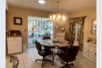 2425 Doud Street, Sarasota, FL 34231 - Photo 5