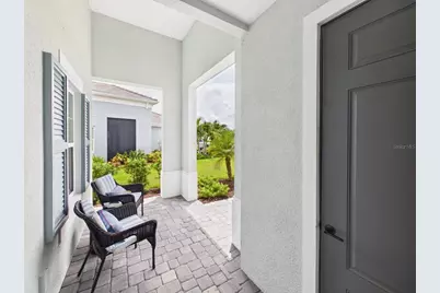 10012 Lake Wales Circle, Sarasota, FL 34241 - Photo 9