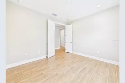 10012 Lake Wales Circle, Sarasota, FL 34241 - Photo 13