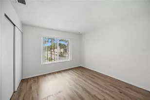 2752 Hidden Lake Blvd, Sarasota, FL 34237 - Photo 15