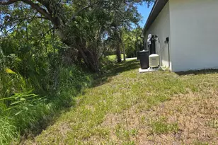 4240 Las Almanos Ave, North Port, FL 34288 - Photo 25