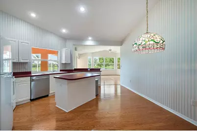 9539 Hawksmoor Lane, Sarasota, FL 34238 - Photo 5