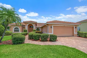 9539 Hawksmoor Ln, Sarasota, FL 34238 - Photo 1