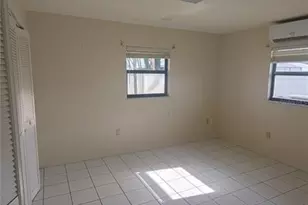 3720 Pin Oaks St, Sarasota, FL 34232 - Photo 7