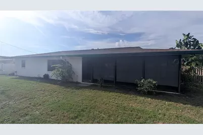 3720 Pin Oaks Street, Sarasota, FL 34232 - Photo 13