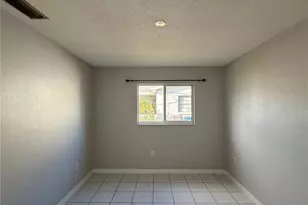 5219 31st St Ct E, Bradenton, FL 34203 - Photo 7