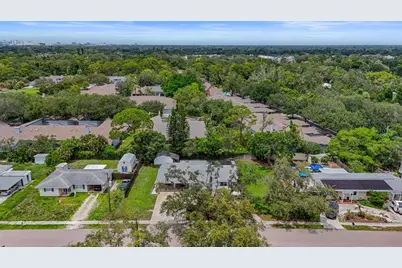 2709 Marlette Street, Sarasota, FL 34231 - Photo 39