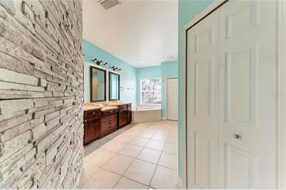 1656 Pinyon Pine Dr, Sarasota, FL 34240 - Photo 21