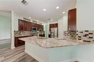 1656 Pinyon Pine Dr, Sarasota, FL 34240 - Photo 9