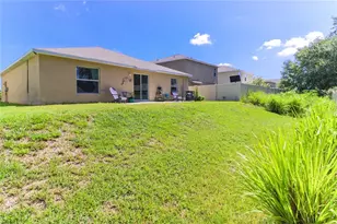 135 Cascade Bend Dr, Ruskin, FL 33570 - Photo 23