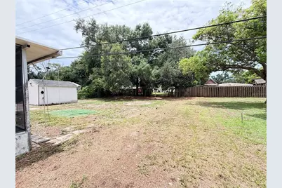3842 Hawkeye Circle, Sarasota, FL 34232 - Photo 11