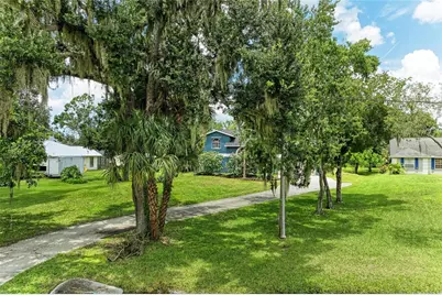 6519 28th Avenue E, Bradenton, FL 34208 - Photo 5