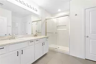 3909 Park Willow Ave, Palmetto, FL 34221 - Photo 15