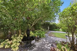 1798 Lincoln Park Cir, Sarasota, FL 34236 - Photo 53