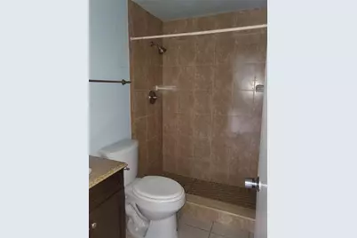 2021 Pennsylvania Avenue #5, Englewood, FL 34224 - Photo 7