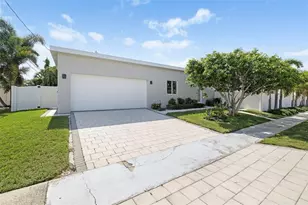 4524 Riverwood Ave, Sarasota, FL 34231 - Photo 1