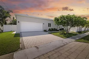 4524 Riverwood Ave, Sarasota, FL 34231 - Photo 1