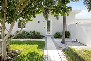4524 Riverwood Ave, Sarasota, FL 34231 - Photo 5