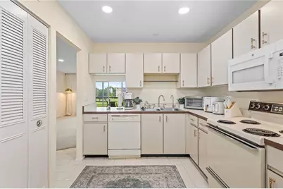 3620 Ironwood Circle #302O, Bradenton, FL 34209 - Photo 13