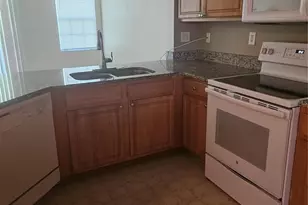 5500 Bentgrass Dr, Sarasota, FL 34235 - Photo 5