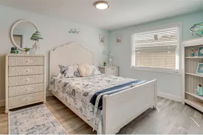 2741 Parma Street, Sarasota, FL 34231 - Photo 9