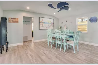 2741 Parma Street, Sarasota, FL 34231 - Photo 7