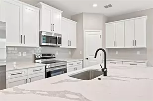 8211 Elkenberry Ave, North Port, FL 34291 - Photo 11