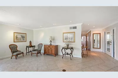 660 Golden Gate Point #51 & 52, Sarasota, FL 34236 - Photo 11